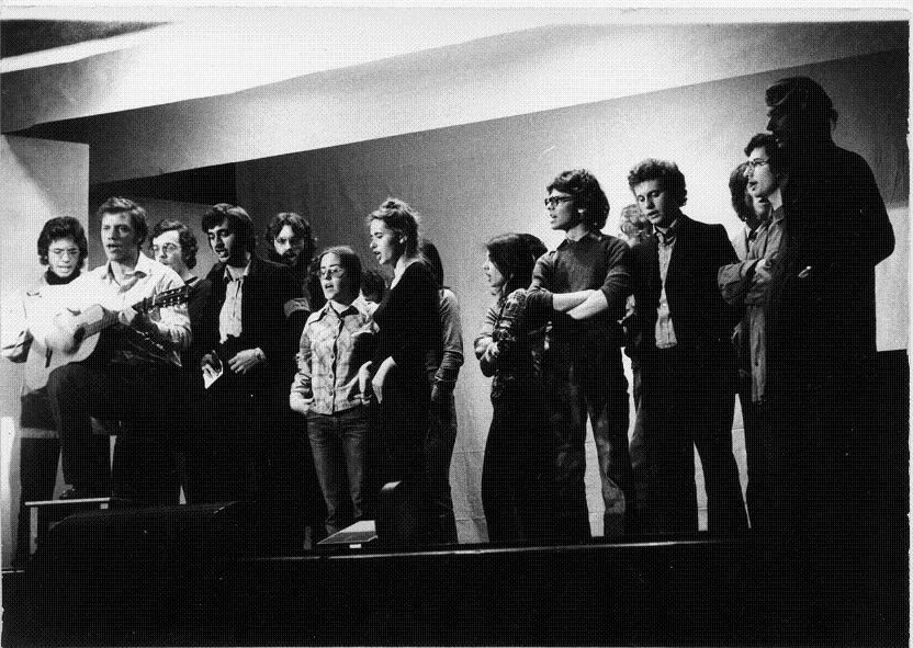 anno1975 liceo classico collettivo teatrale.jpg