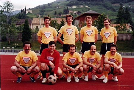 Torneo calcetto-carrozzeria Caserer-anni 80.jpg
